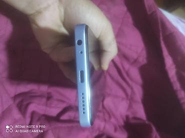 irsad electronics iphone 8: Blackview smartfon - Korpus: gümüşü rəng, düz kənarlı dizayn. Arxa — 4