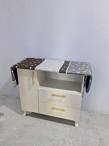Ütü altı mebeli satılır. Təzədir, istifadə olunmayıb, sadəcə yeni evdə