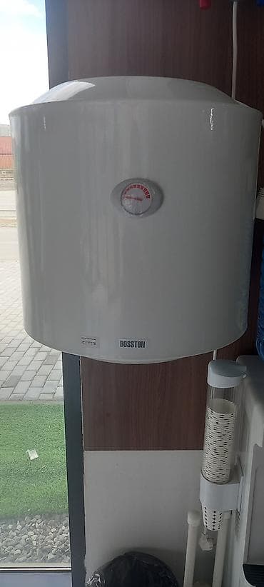 masaj aleti boyun: Bosston divar tipli elektrik su qızdırıcısı - Silindrik, şaquli — 1
