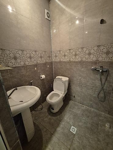 gencede satiliq evler: Yeni Yasamal, 2 otaqlı, Yeni tikili, m. İnşaatçılar, 62 kv. m — 9