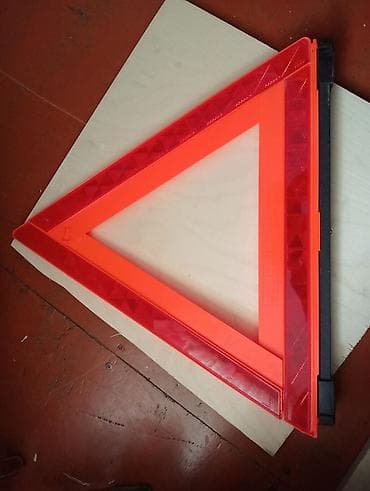 Avtomobil satışı: Toyota brendli yol xəbərdarlıq üçbucağı - Rəng: parlaq narıncı — 5