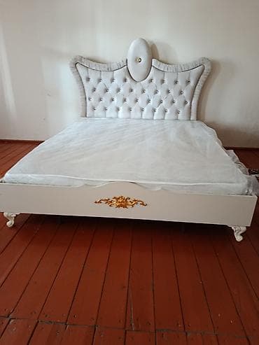 goranboy mebel salonlari: Klasik üslubda iki nəfərlik çarpayı - Rəng: krem/ivory, qızılı dekor — 2