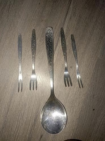 cay servisi: Məhsul: Sovet istehsalı yemək dəsti – 1 ədəd iri qaşıq (çömçə tipli) — 1