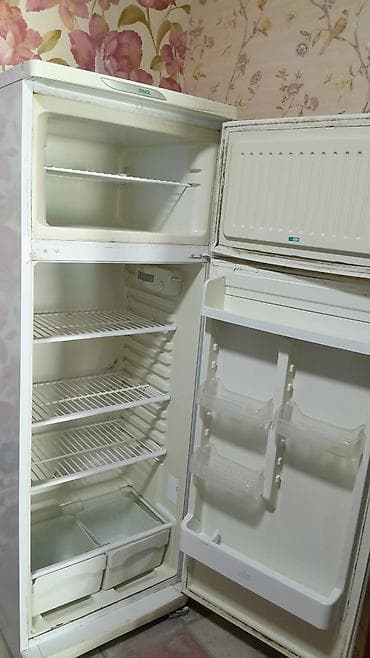 Elektronika: İşlənmiş 2 qapılı Stinol Soyuducu Satılır, rəng - Ağ — 1