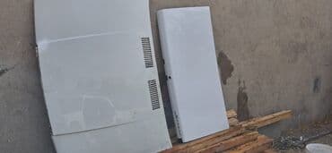 Alışma sistemləri: İki avtomobil qapısından ibarət bu dəst ağ rəngdədir. Hər bir qapı — 2