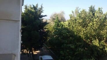 heyət evi: 8 otaq, 220 kv. m, Orta təmir — 2