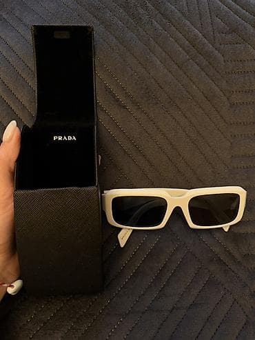 qadın çəkmələri: Gün eynəyi, Prada, İşlənmiş — 3