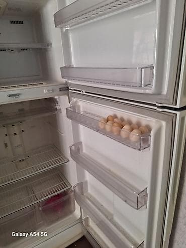 samsung xaladelnik: 2 qapılı Samsung Soyuducu Satılır, rəng - Ağ — 5