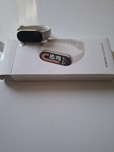 x7 pro max: Xiaomi Smart Band 8 – ağ rəngli fitness qolbağı Xüsusiyyətlər: - — 2
