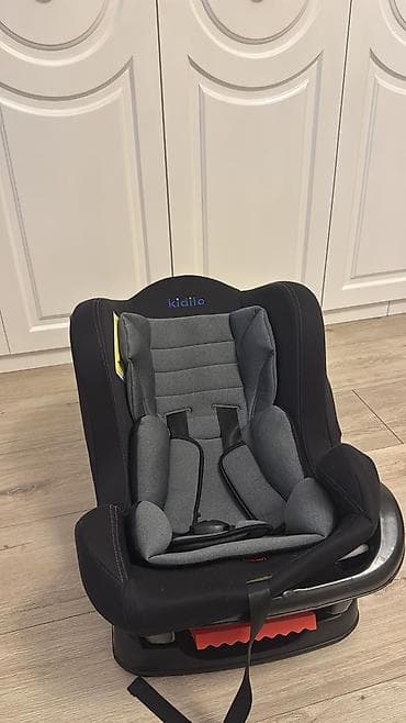 Avtokreslolar: Avtokreslo yaxshi veziyyetdedi 50man satilir unvan inqlab — 1