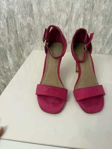 Bıçaqlar: Brend: Next Model: Açıq burunlu, incə dabanlı qadın sandal Rəng — 1