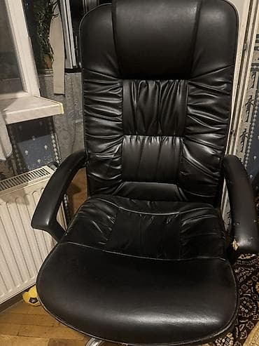 dolap ofis: Ergonomik ofis kreslosu – yüksək bel və geniş oturacaqla rahat işləmək — 1