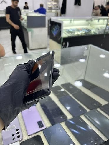 aux iphone: IPhone 7, 32 GB, Qara, Barmaq izi — 7