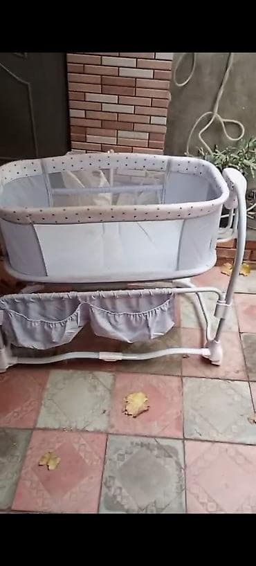 Oğlan və qız üçün, Yumru, Beşik, Dəstsiz, Matrassız, Yellənmə mexanizm ilə