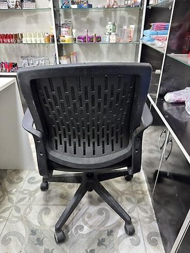 ofis dolabı ikinci el: İşlənmiş, Təkərli, Qolları tənzimlənmir — 2