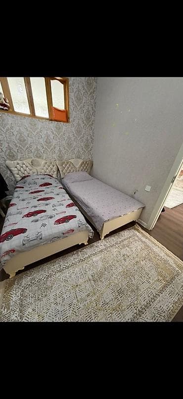 tek kravat: Təknəfərlik çarpayı, Matras ilə, Siyirməsiz — 1