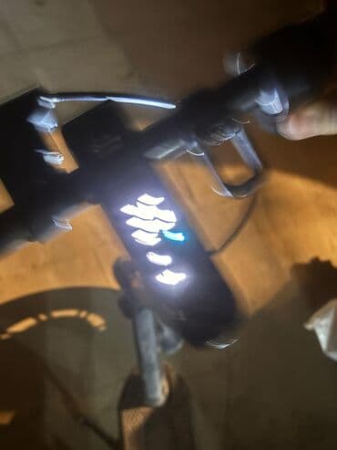 Kitablar və jurnallar: İşlənmiş Elektrik samokat 10", 351 - 500 Vt, 26 - 35 km/s, Pulsuz çatdırılma, Ödənişli çatdırılma — 5