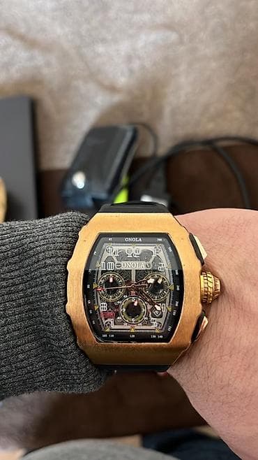 saat ev ucun: Yeni, Qol saatı, rəng - Qızılı — 1