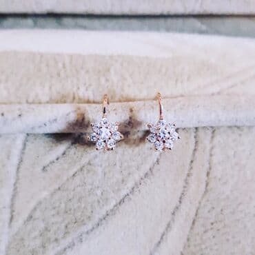 tək qaş: Sırğa, Sarı qızıl, 585 Əyar, 225 g — 2