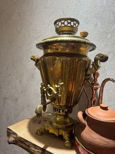 qədimi qəpiklər: Məhsul: Mis-pirinç samovar Qədimi samavar 6 lt Баташевь Təsvir: - — 1