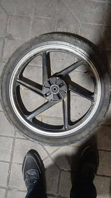 atego tekeri: Moped/Motosiklet ön təkəri və disk - Ölçü: təxmini 17" (şin üzərində — 1