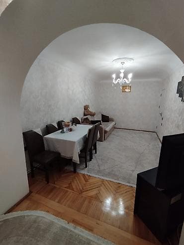 Bakı, 3 otaqlı, Köhnə tikili, 84 kv. m — 3