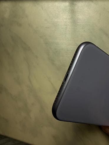dubayda iphone qiymetleri: IPhone 11, 128 GB, Deep Purple — 3