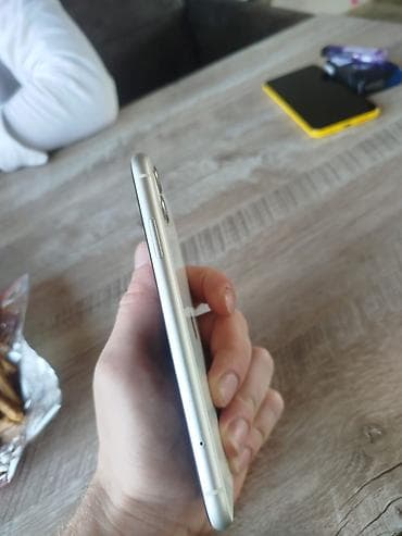 iphone s 32gb: IPhone 11, 64 GB, White Titanium, Face ID, Sənədlərlə — 4