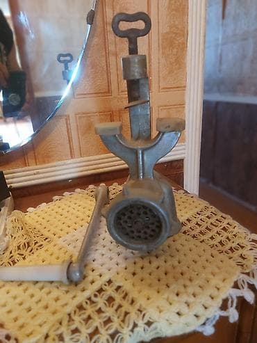 gurcu xengeli aparati: Biri 15 azn — 2