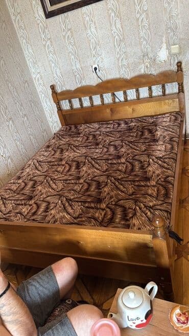 Təknəfərlik çarpayı, Bazasız, Matras ilə, Siyirməsiz