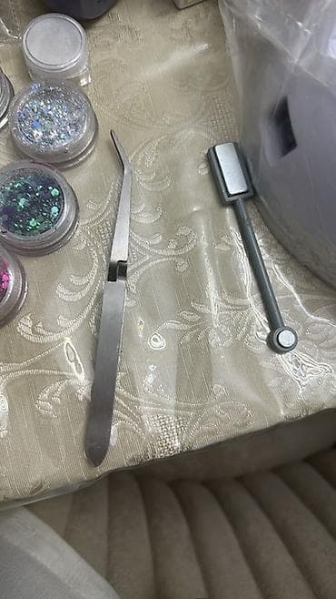 Manikür və gel manikür üçün tam dəst Tərkib: - SUN LED/UV lampa