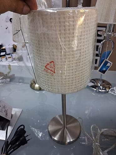 Masaüstü LED lampa 3 eded movcuddur yep yeni - Dizayn: zərif metal