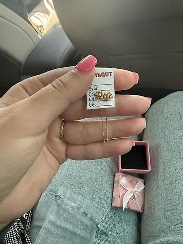 smart satlar: Sırğa, Sarı qızıl — 4