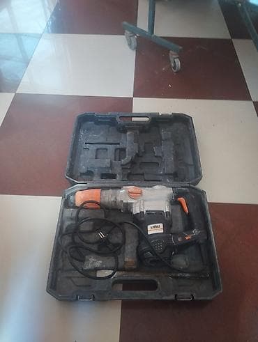 rende za kupus: Makute markalı daşıma çantasında elektrikli perforator/çəkiç matkap — 3