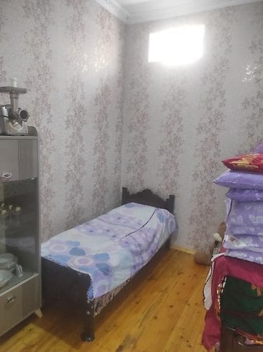 agsuda tecili satilan evler: Yuxarı Sulutəpədə Abadkənd küçəsi ev 39a ünvanında 2 sot yarım — 5