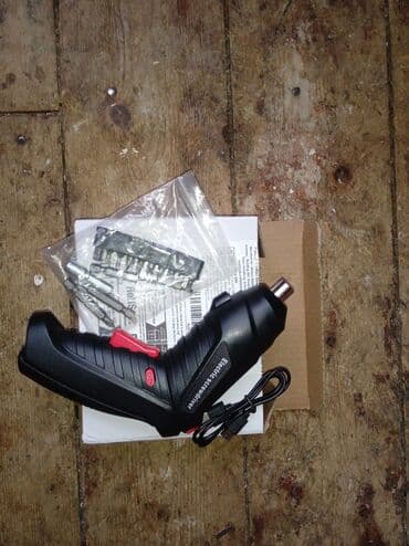 Mexaniki əl alətləri: Universal tornavida ucluqları dəsti – 14 ədəd Məhsul tərkibi: - — 2