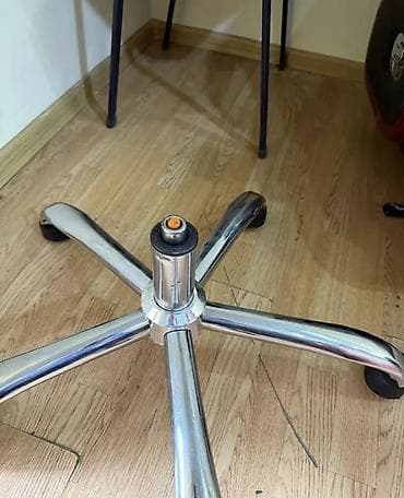 Ofis kreslosu üçün metal baza və qaz lift ayaqlığı Temırı ve uzlenmesı