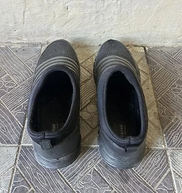 krosovka: Qara rəngli kişi slip-on idman ayaqqabısı - Model: bağsız/slip-on — 3