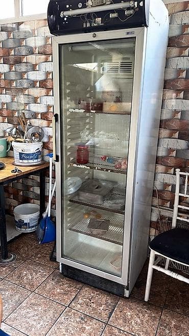 eynək vitrin: Şüşə qapılı vitrin tipli soyuducu Tam işlək vəziyətdədir heç bir — 1