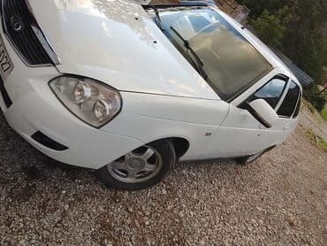 yağış sensoru: İli:2013 maçında heç bir problem yoxdur. Əla vəziyyətdədi. Kondisioner — 7