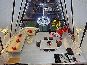 villa sekilleri: Kirayə üçün A‑frame (A-şəkilli) dizaynlı rahat bağ evi – özəl həyət və — 7