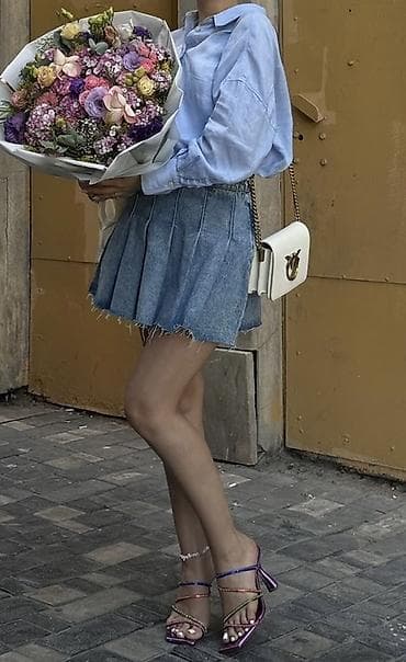 yeni model donlar: Jeans yupka Model: Zara Qiymət 30 azn 1 dəfə çəkiıiç üçün geyinilib — 2