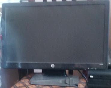 HP LCD monitor - Ekran ölçüsü: təxminən 22–24 düym (16:9) - Girişlər