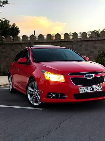 Razılaşma yolu ilə kredit var .Chevrolet Cruze sedan – parlaq qırmızı
