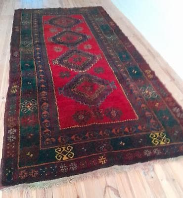 sufre dekoru: Əl toxuması xalça dəsti 80 ilə yaxın yaşı var təmiz əl işidir qiymət — 2