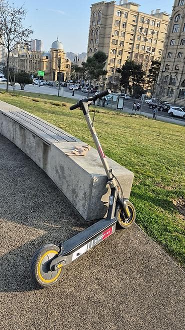 Elektrikli skuter – MAX S50 (E‑Scooter) Xüsusiyyətlər: Gucu 28km