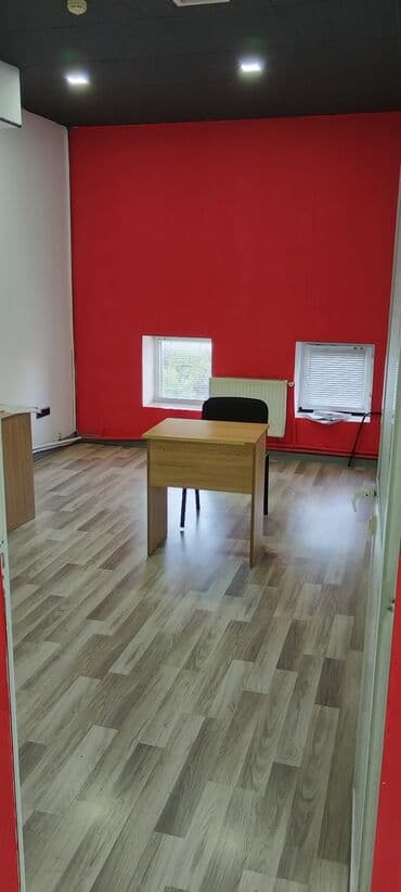 Elmlər metrosunun yaxınlığında yerləşən 160 kv.m sahəsi olan 6 otaqlı — 4