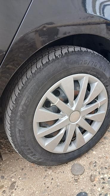 disk r15 4 bolt: Avtomobil üçün təkər və qalpalar (qapaqlar) teze gelib — 1