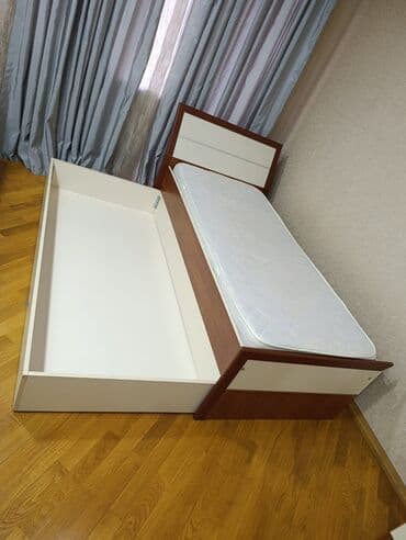 Lincoln: Б/у, Односпальная кровать, Без подьемного механизма, С матрасом, С выдвижными ящиками — 4