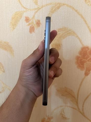 philips xenium 9@9d: Samsung Galaxy S23 FE, rəng - Boz, Simsiz şarj — 4